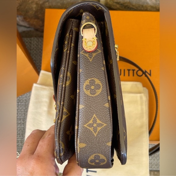 LOUIS VUITTON • M44875 • Pochette Métis
• Monogram Purse Bag - Picture 13 of 13